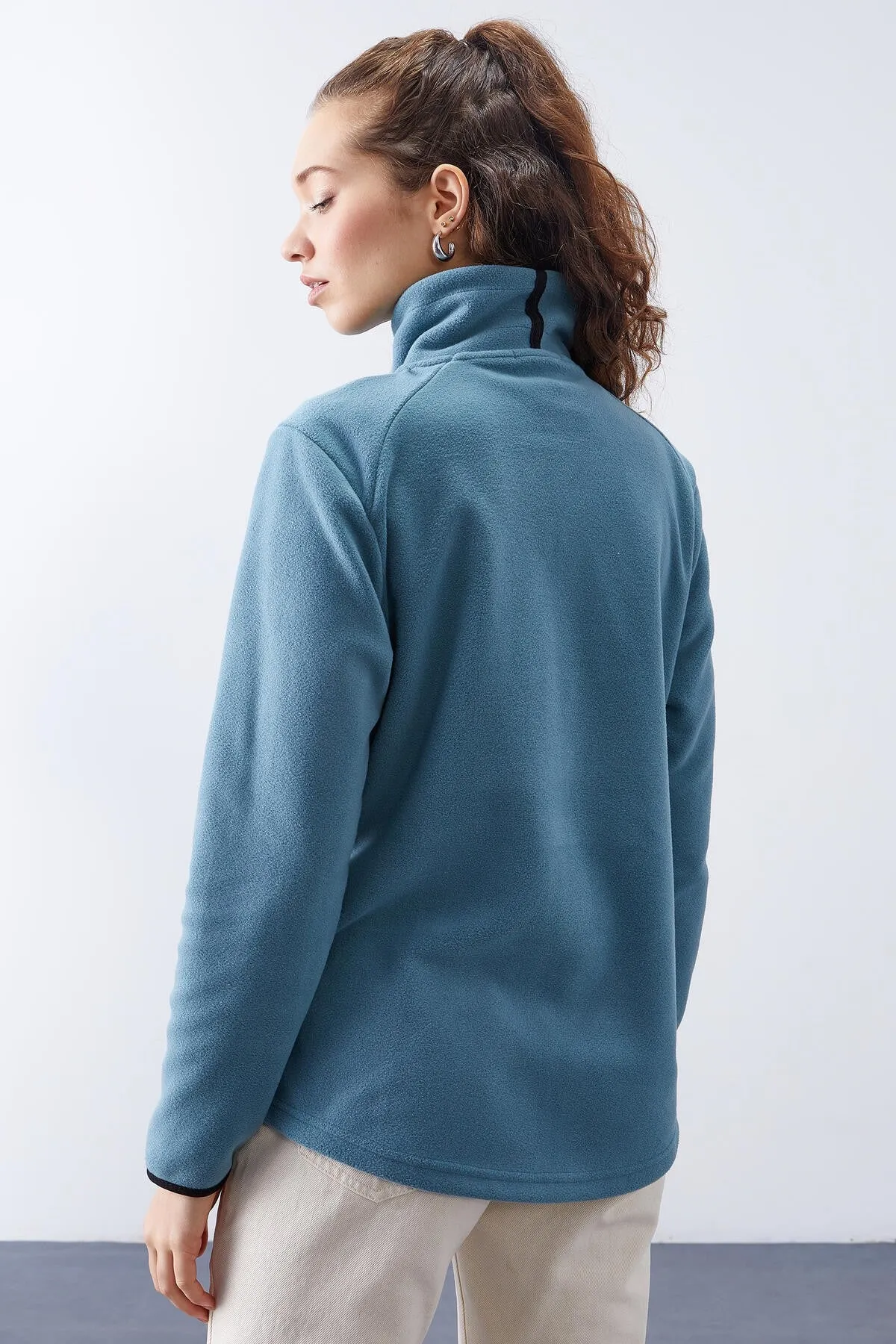 dik yaka fermuarli rahat form kadin polar sweatshirt - 97173