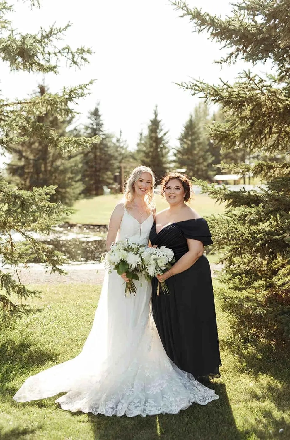 GDJDIFK Off Shoulder Bridesmaid Dresses - V Neck Chiffon Wedding Guest Dress with Slit Pleated Ball Gown