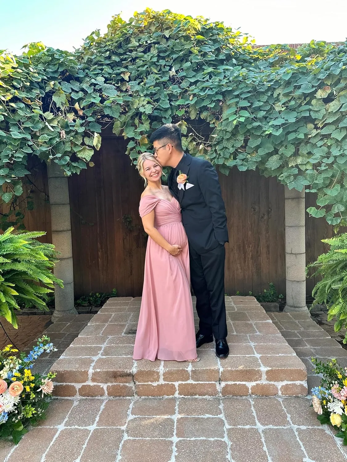 GDJDIFK Off Shoulder Bridesmaid Dresses - V Neck Chiffon Wedding Guest Dress with Slit Pleated Ball Gown