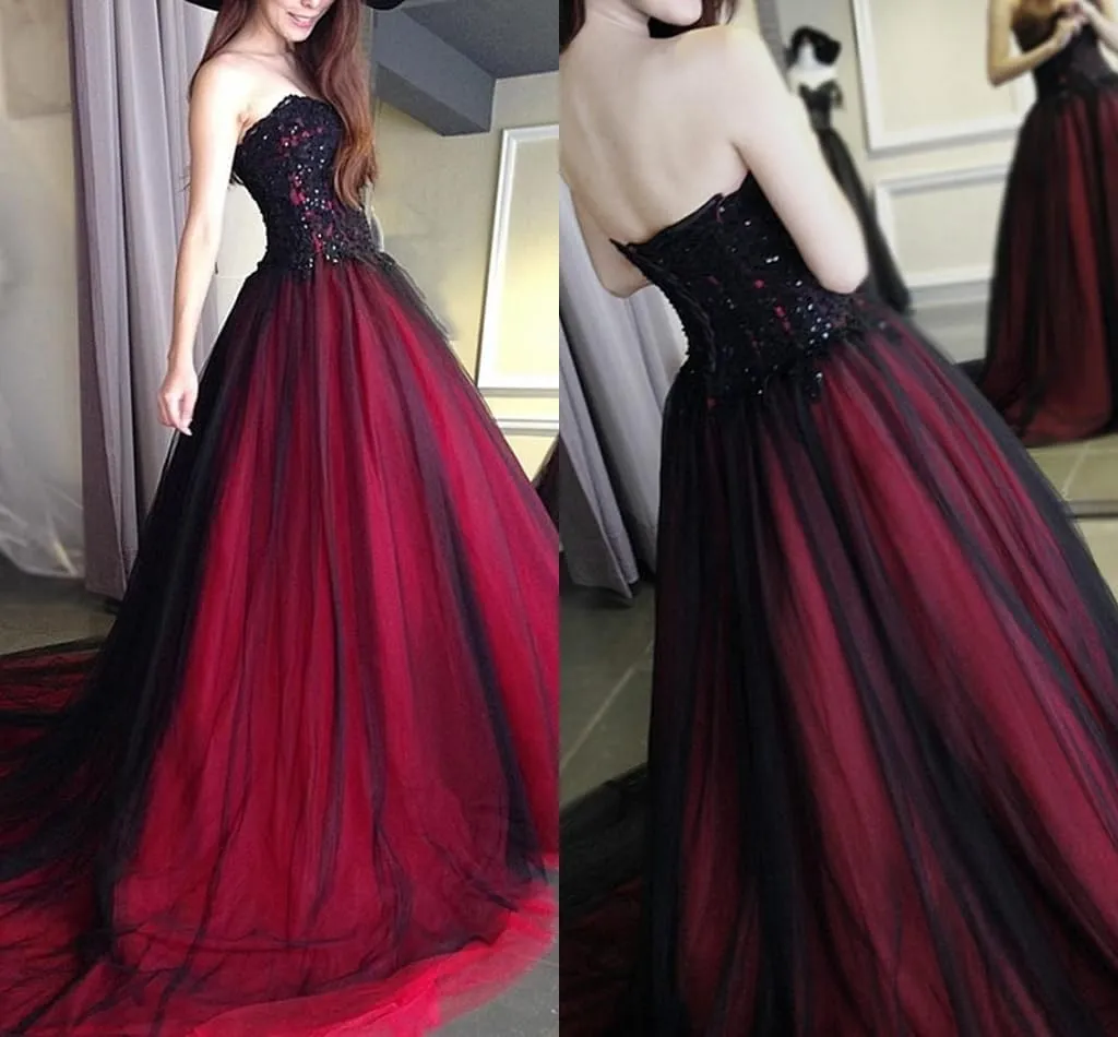 Gothic Beaded Black Lace Long Tulle Ball Gown Wedding Prom Dress with Train Sweetheart