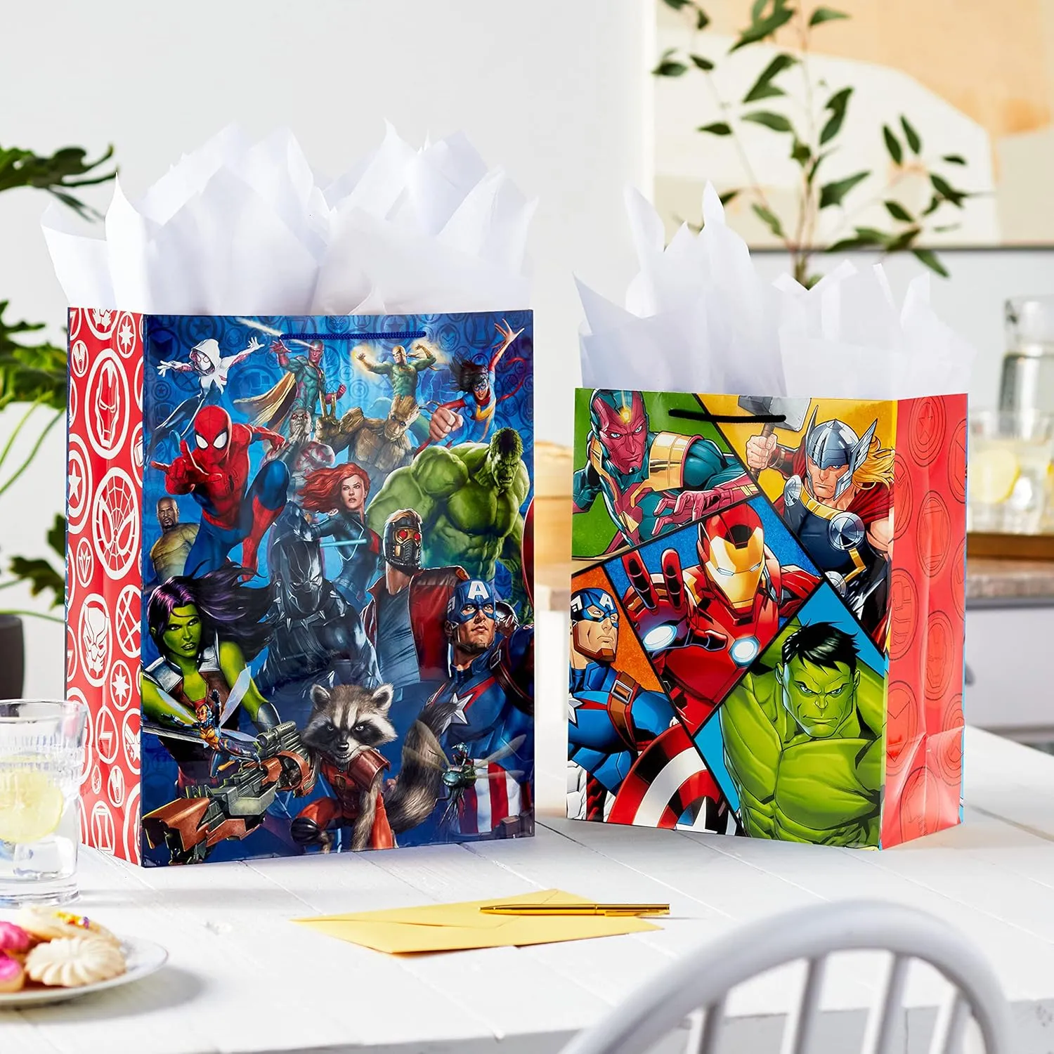 Hallmark Marvel Avengers Superhero Gift Bag Set (1 Large 13" Bag and 1 Extra Large 15" Bag) with Spider-Man, Hulk, Thor, Iron Man for Birthdays, Christmas, Halloween