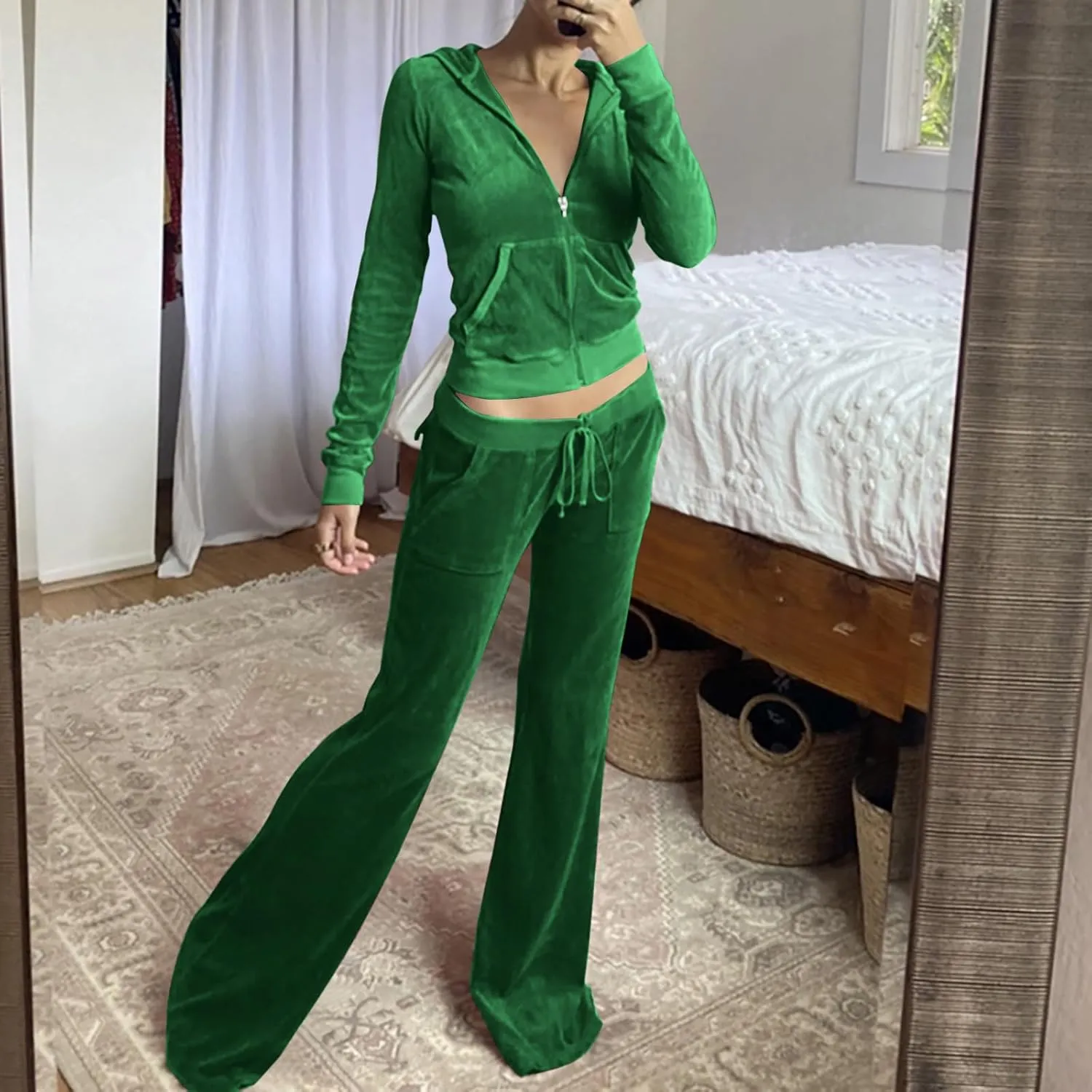 Lastesso Sweatsuit Set for Women Velour Tracksuit Solid Slim Fit Jackets with Wid Leg Trousers Trendy Y2K Lounge 2 Piece Sets