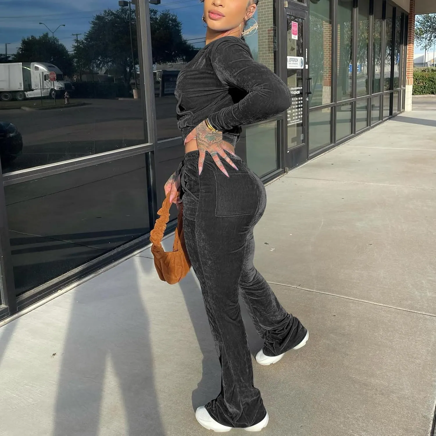 Lastesso Sweatsuit Set for Women Velour Tracksuit Solid Slim Fit Jackets with Wid Leg Trousers Trendy Y2K Lounge 2 Piece Sets