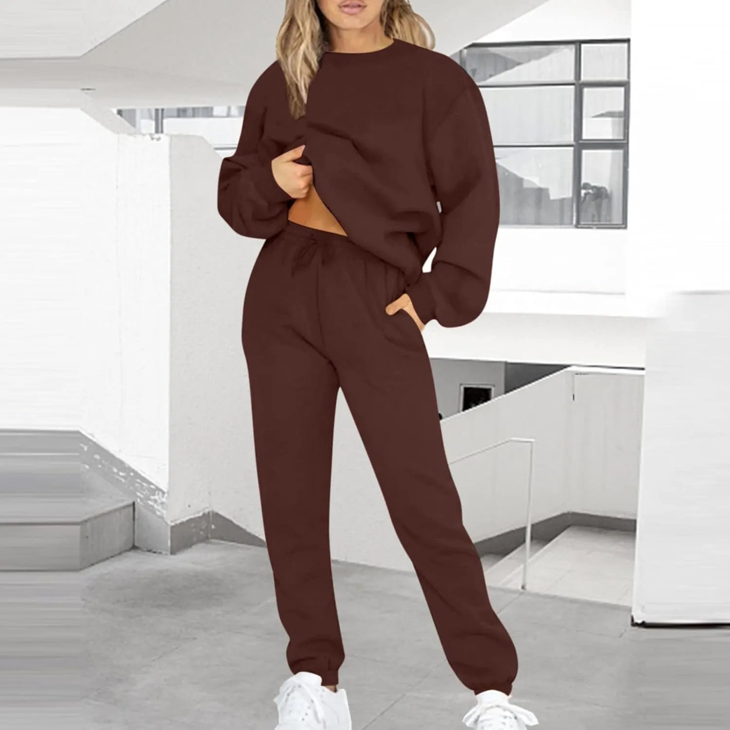Lastesso Womens Loungewear Set Plus Size Sweatsuits Crewneck Long Sleeve Sweatshirt Baggy Sweatpants Outfits 2 Piece Sets
