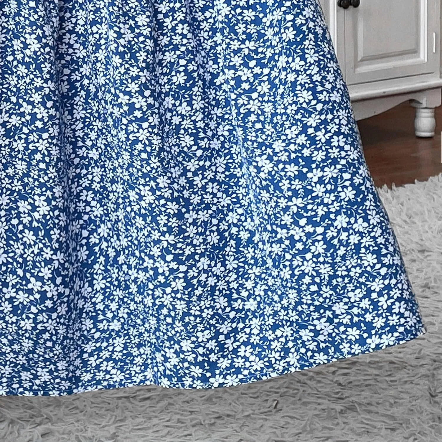 Long Skirts for Women Trendy Summer Flowy Floral Maxi Skirt Lightweight Elastic Smocked High Waisted A Line Skirts