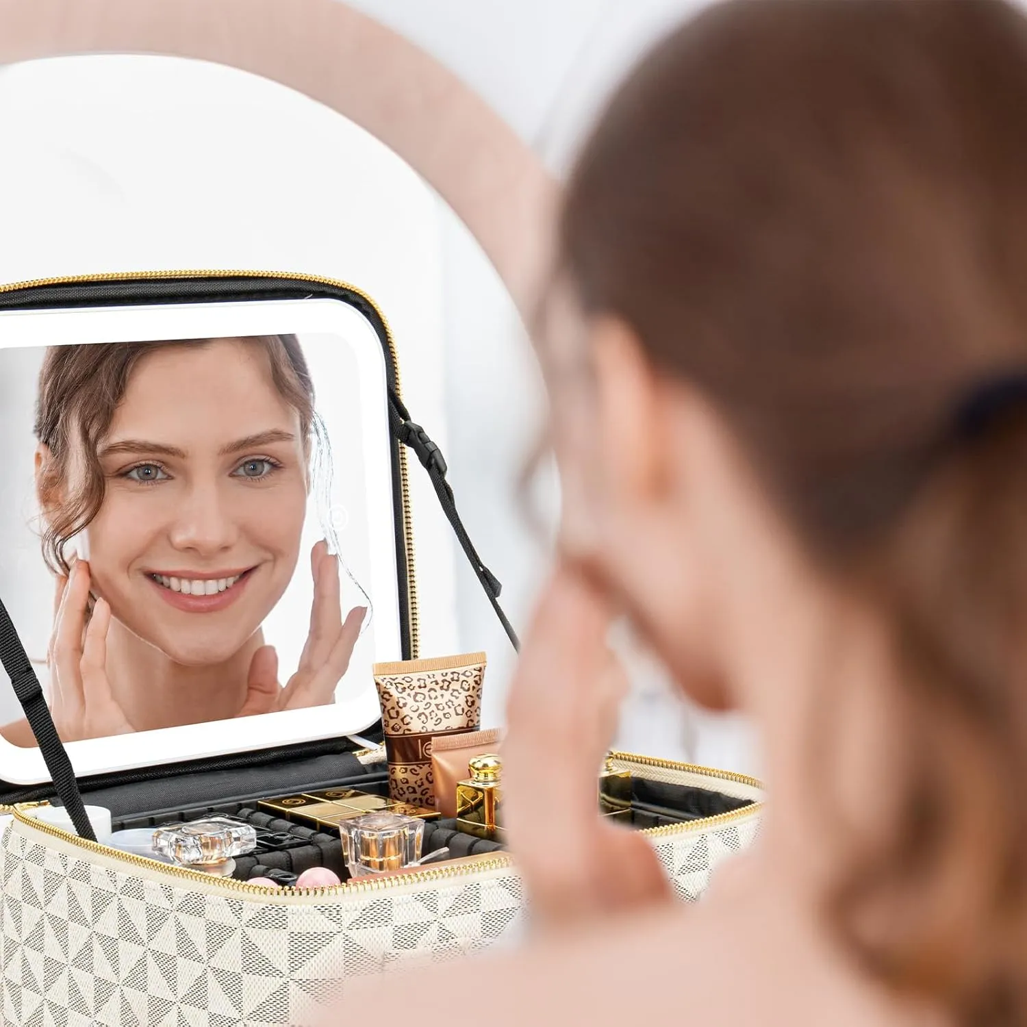 Makeup Travel Train Case with Mirror LED Light 3 Adjustable Brightness Cosmetic Bag Portable Storage Adjustable Partition Waterproof Makeup Brushes Makeup Jewelry Gift for Women