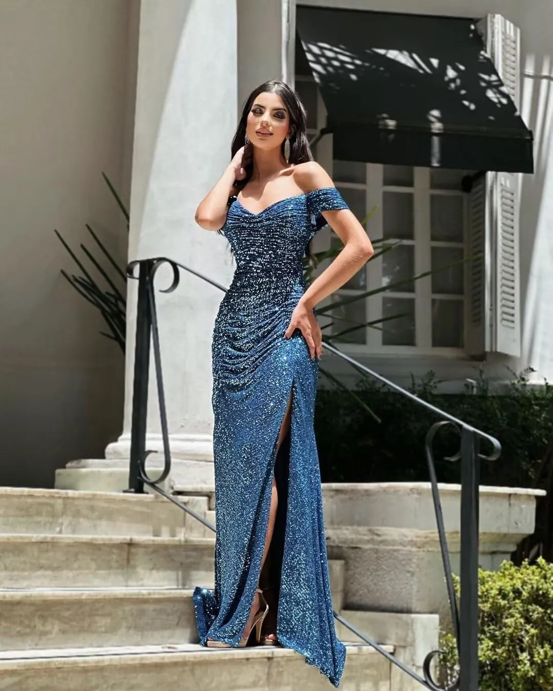 Off Shoulder Prom Dresses for Women 2025 Long Sparkly Sequin Mermaid Evening Dresses Formal Gown with Slit