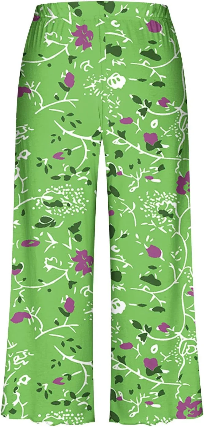 Summer Capris Pajamas for Women Floral Print Short Sleeve Sleepwear Top and Capri Pants 2 Piece Loungewear Sets with Pockets