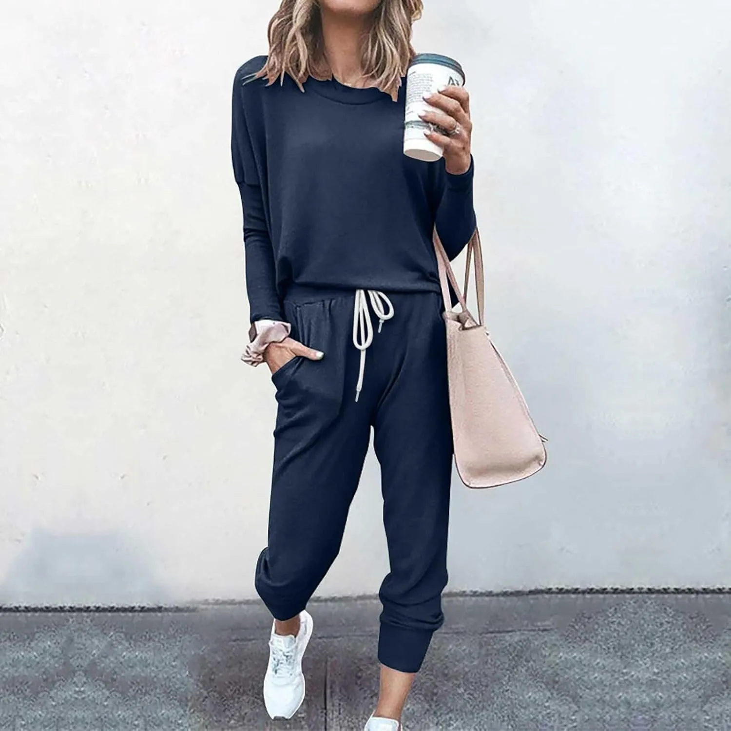 Women 2 Piece Outfits Sweatsuit Oversized Pullover Tops And Long Pants Tracksuit Sweatsuits With Sweatpants