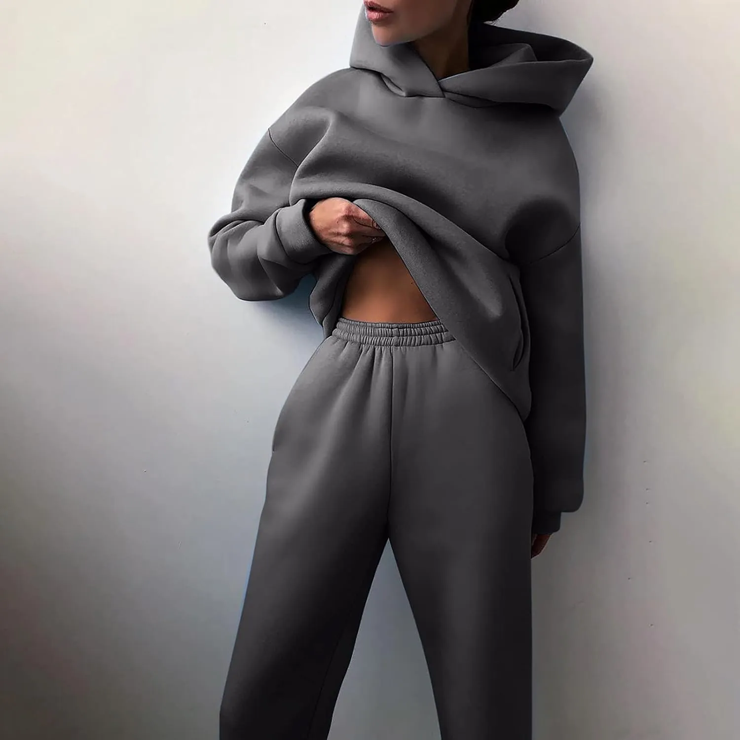 Workout Sets for Women Plus Size Sweatsuits Two Piece Sweatpants Sets and Hooded Pullover Long Sleeve Sweatshirts